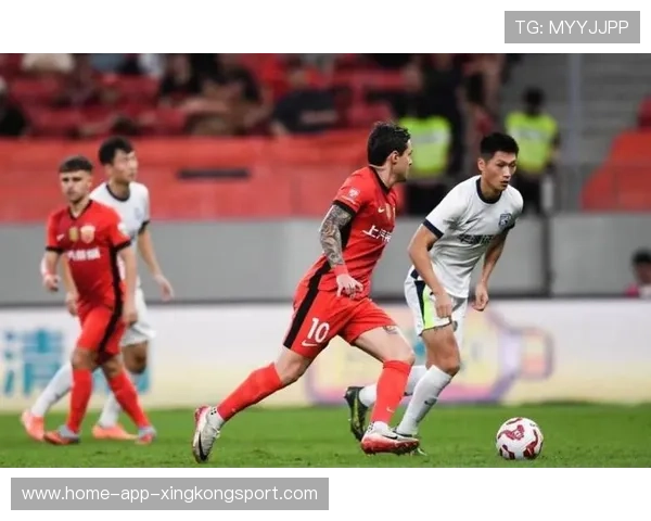 重庆冲超搅动格局!国安或成最大赢家 重庆冲超搅动格局!国安或成最大赢家