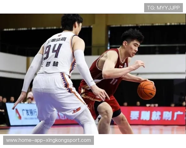 余嘉豪曝内幕:重返欧洲赛场在即 余嘉豪曝内幕:重返欧洲赛场在即