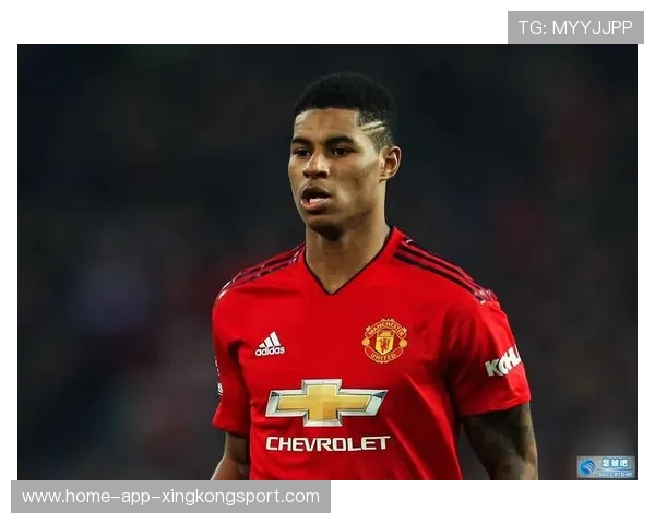 曼联反击线路清晰，拉什福德抽射稍稍打偏